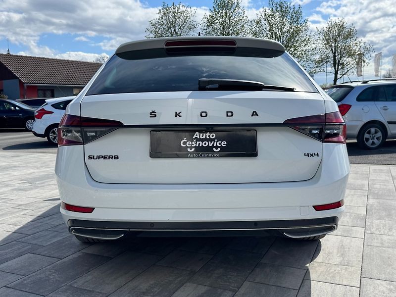 Škoda Superb (2023) Sportline 2.0 TDI 4x4 147kW - fotka 6 z 36