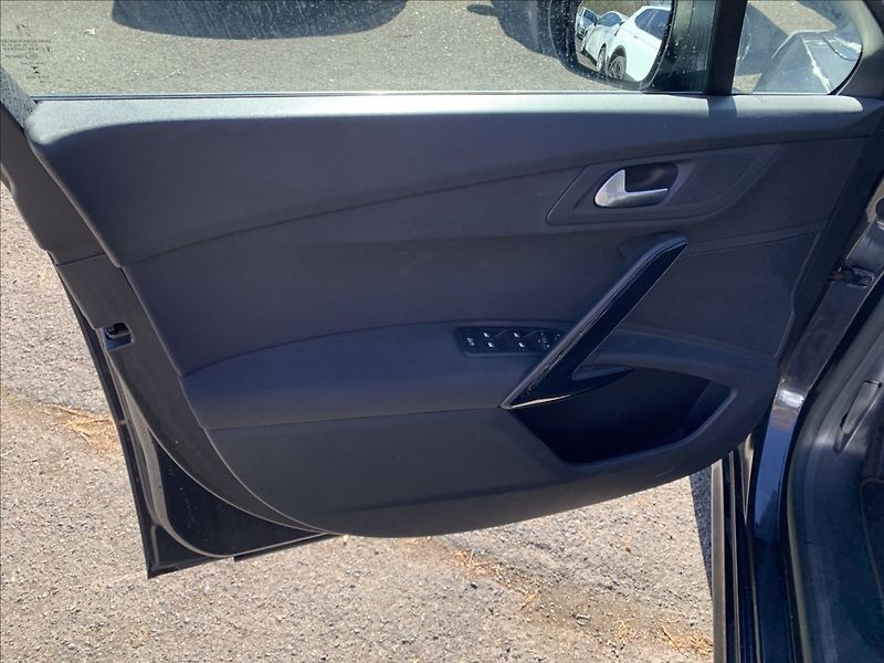 Peugeot 508 2,0 HDI AUTOMAT,ČR,SERVISKA - fotka 12 z 18