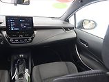 Toyota Corolla (2023) 1.8 Hybrid, digi klima - náhled 8