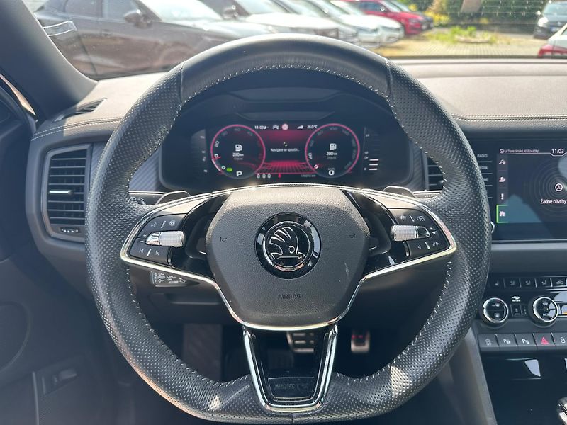 Škoda Kodiaq 2,0 TDI DSG 4x4 Sportline  - fotka 11 z 17