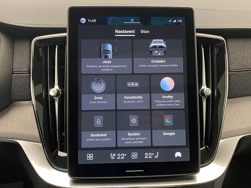 Volvo XC90 (2026) T8 AWD Plug-in DARK PLUS 7m - fotka 46 z 67