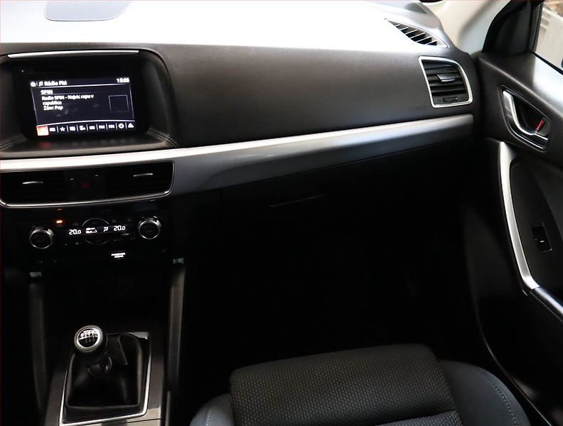 Mazda CX-5 (2016) Attraction 2.0 Skyactiv-G - fotka 8 z 21