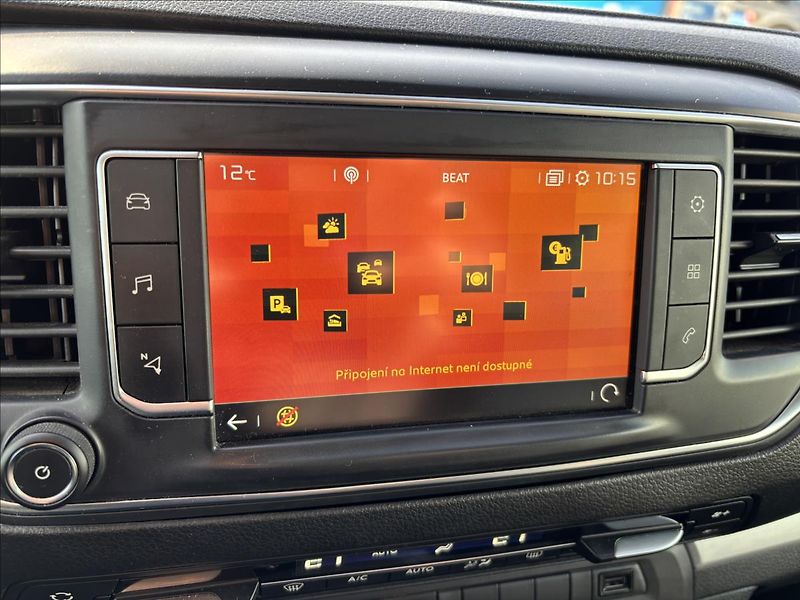 Citroën SpaceTourer 2,0 BlueHDi S&S Shine  L1 - fotka 40 z 43