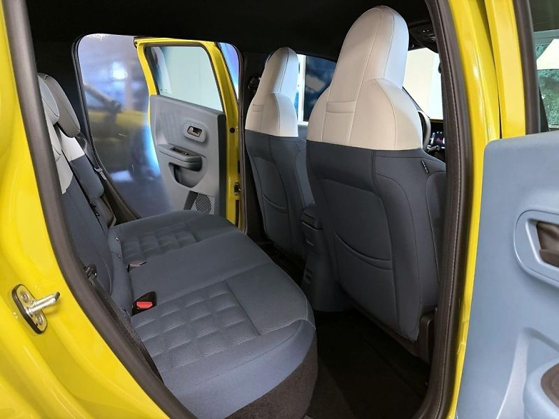 Fiat Grande Panda Electric (2025) 44kWh 113k La Prima - fotka 8 z 20
