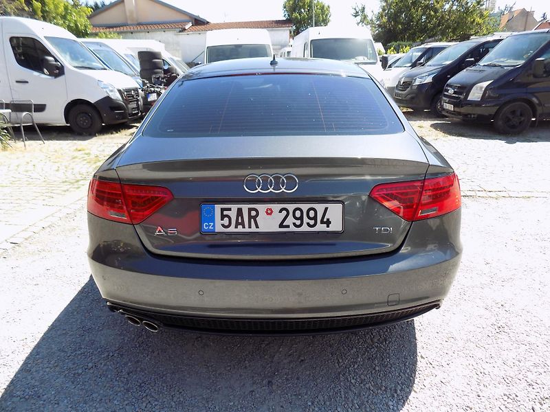 Audi A5 2,0 TDI S-LINE, ALCANTARA, TOP - fotka 12 z 50