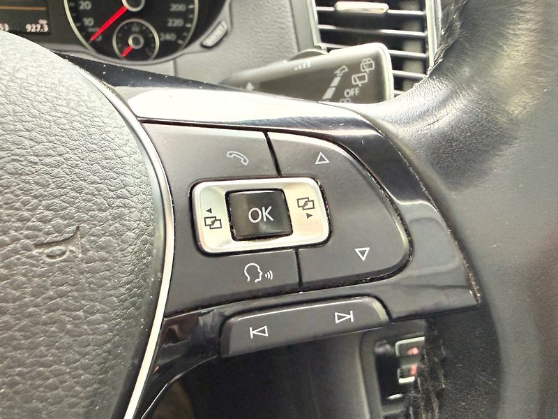 Volkswagen Sharan (2016) 2.0 TDI 4MOTION 110 kW - fotka 21 z 29