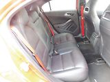 Mercedes-Benz Třídy A (2013) A45 AMG 2,0 265kW 4MATIC Perfo - náhled 18