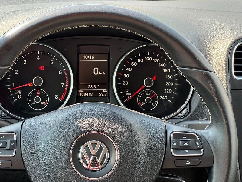 Volkswagen Golf (2012) MATCH 1.2 TSI 63kW - fotka 18 z 43