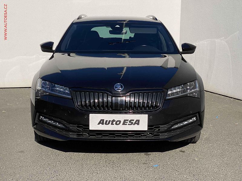 Škoda Superb (2021) 2.0TDi 4x4, DSG, LED, ACC - fotka 2 z 21