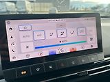 MG MG4 (2025) EXCLUSIVE 64 kWh *SPEC. AKCE - náhled 15