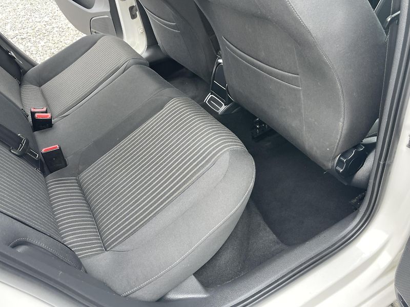 Volkswagen Polo 1.4MPi 85PS CITY BI-FUEL VW 1A - fotka 130 z 177