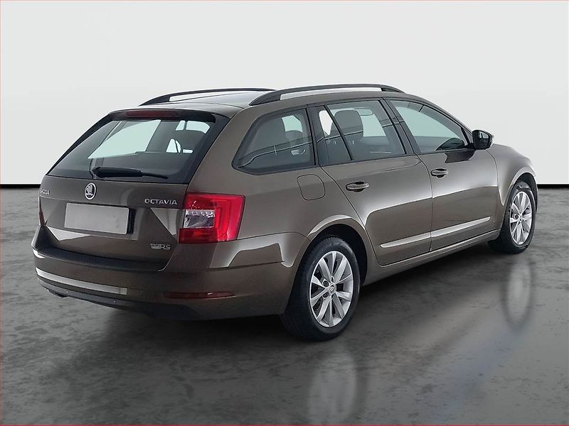 Škoda Octavia (2019) Elegance 1.6 TDI, Tempomat - fotka 5 z 18