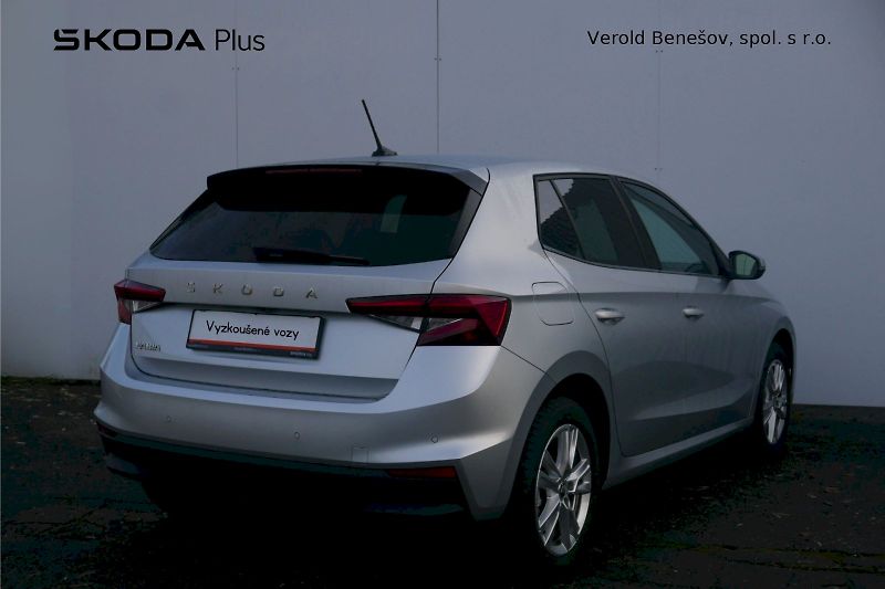 Škoda Fabia (2024) 1.0 TSI 85kW M6° Top Selection - fotka 2 z 31