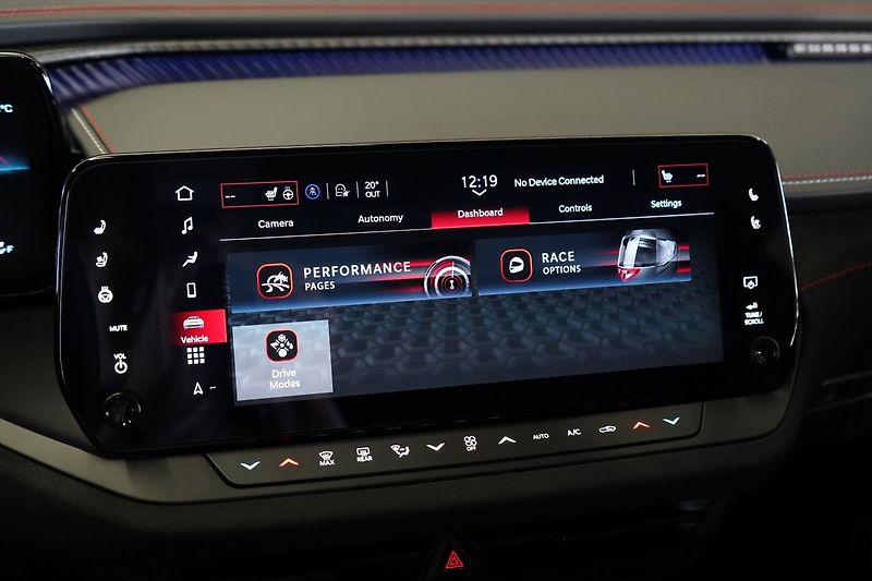Dodge Charger Scat Pack Launch Edition 550HP - fotka 40 z 50