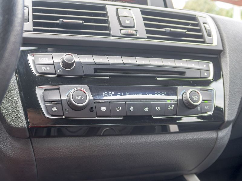 BMW Řada 1 (2016) 116D – LED světla - fotka 24 z 43
