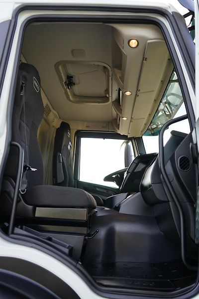 Iveco X-WAY (2024) 480 / E 6 / WYWROTKA / 6 X 4 / - fotka 8 z 51