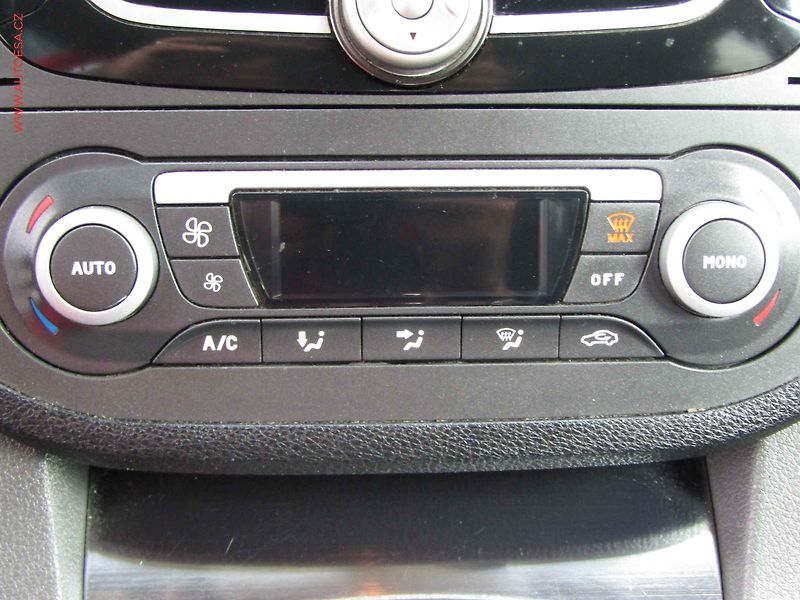 Ford C-MAX (2008) 1.8 TDCi, 2.maj, AC, tempo - fotka 13 z 17