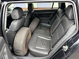 Opel Vectra 1,9 CDTi SW + sada pneumatik  - náhled 12