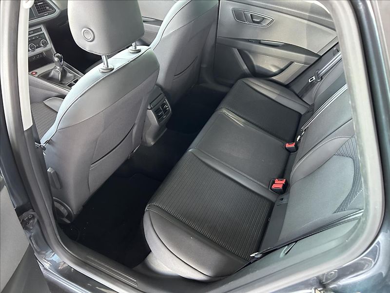 Seat Leon 1,5   TSI,SERVISKA,XCELLENCE - fotka 24 z 27