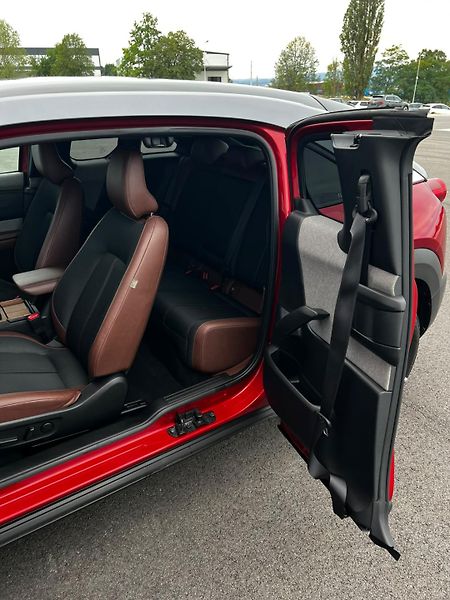 Mazda MX-30 EV 107kW 35kWh First Edition  - fotka 22 z 26