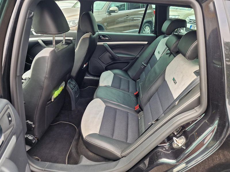 Škoda Octavia RS 2,0TDI 125KW VÝHŘEV TAŽNÉ  - fotka 6 z 15