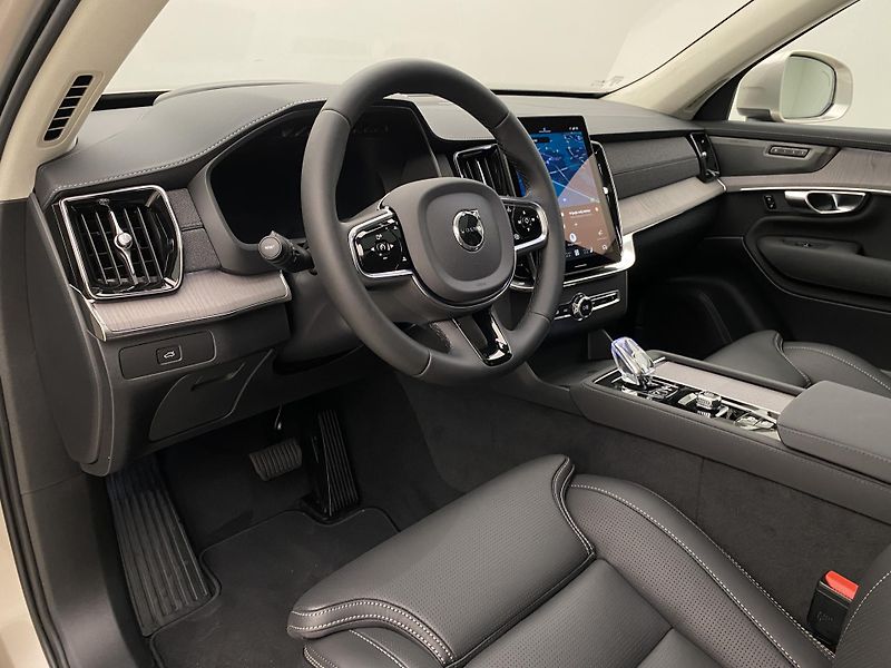 Volvo XC90 (2026) B5 AWD AUT BRIGHT ULTRA 7míst - fotka 25 z 71