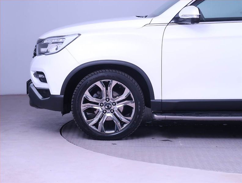 SsangYong Rexton (2019) 2.2 Diesel, 4X4, Automat - fotka 15 z 23