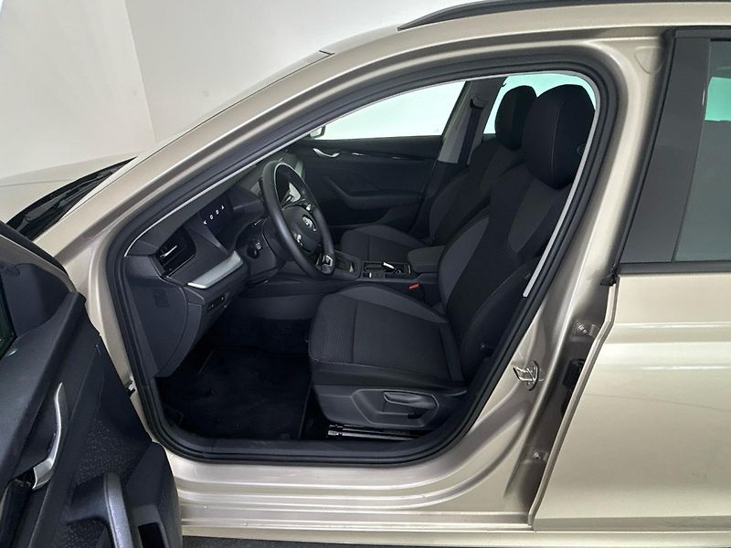 Škoda Octavia Selection - fotka 7 z 28