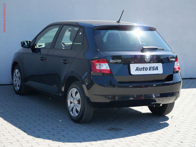Škoda Fabia (2015) 1.2 TSI, Ambition - fotka 6 z 18