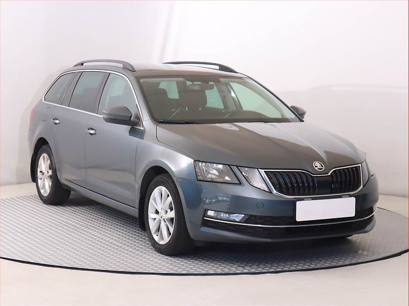 Škoda Octavia (2019) Style 1.6 TDI, Automat - fotografie inzerátu