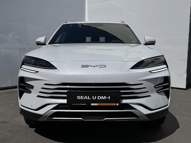 BYD Seal U (2026) Design AWD 1,5 - fotka 2 z 11