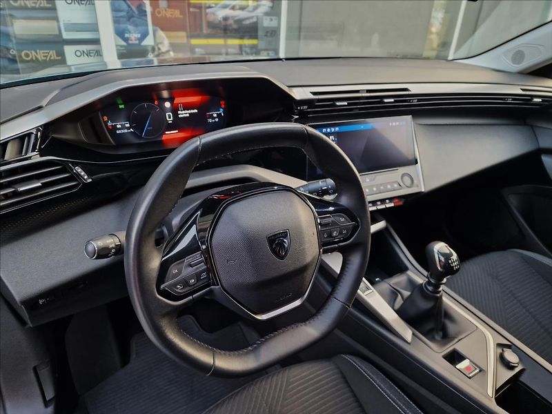 Peugeot 308 1.2PT 96kW SW Active Pack, ČR - fotka 20 z 46