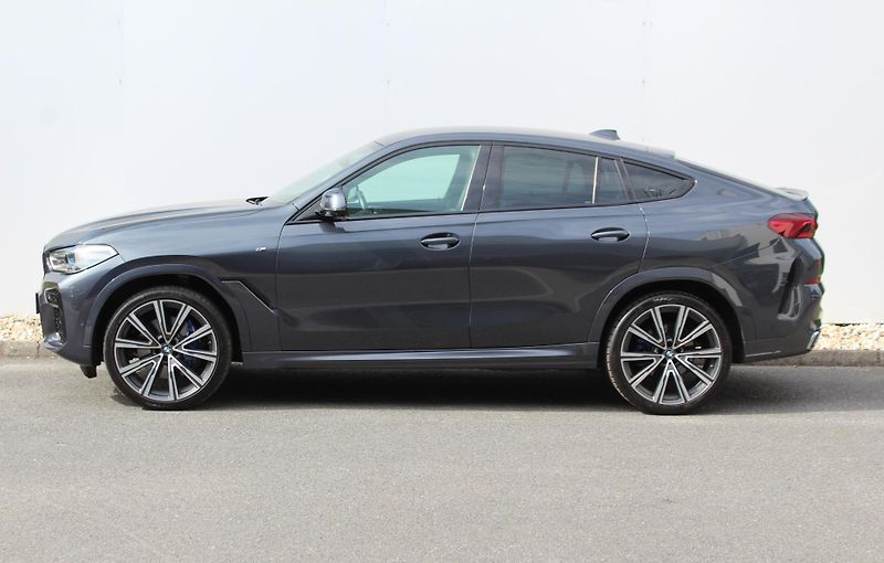 BMW X6 xDrive30d - fotka 9 z 25