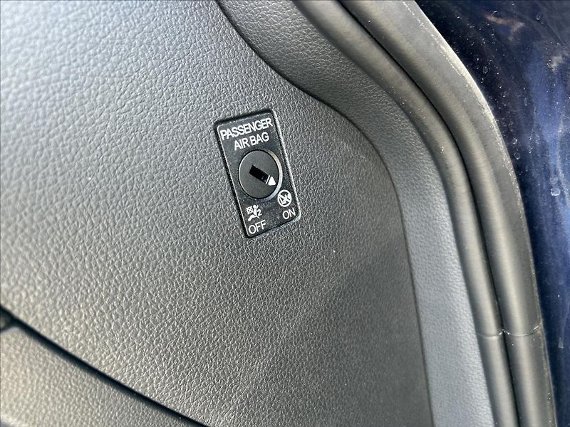 Volkswagen Golf 1,2 TSi  P+Z Senzory,Klimatiza - fotka 28 z 43