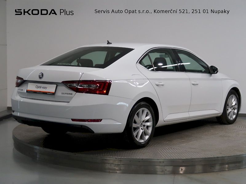 Škoda Superb (2019) AMBITION 2.0TDI 110KW DSG CANT - fotka 2 z 38