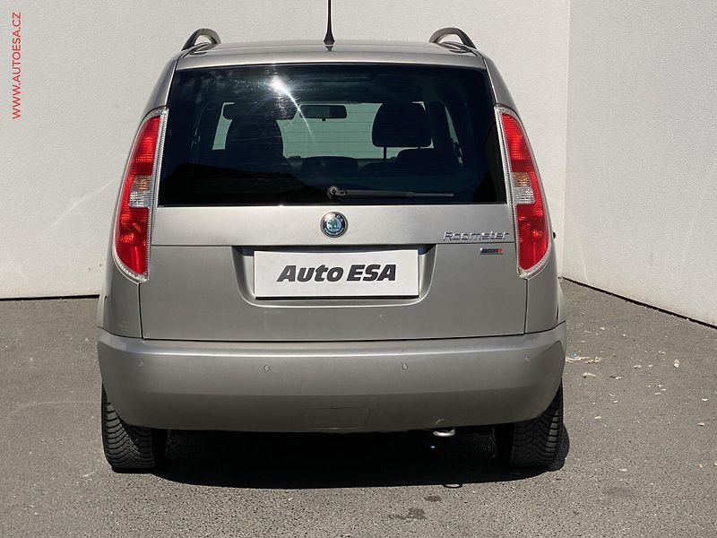 Škoda Roomster (2012) 1.6 TDi, Family, TZ - fotka 5 z 18