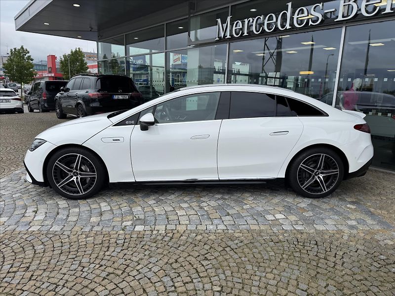 Mercedes-Benz EQE 53 AMG 4M - fotka 3 z 38
