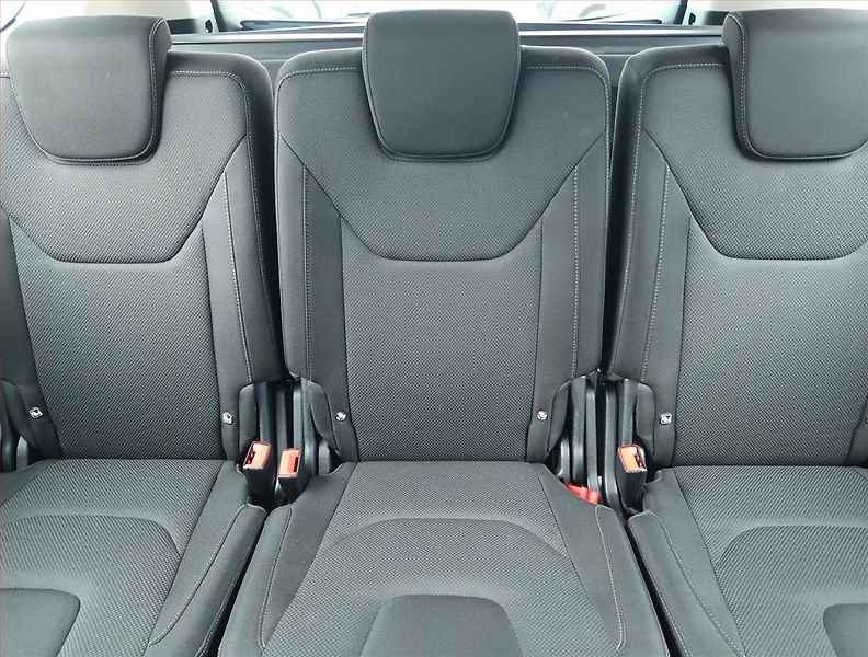 Ford S-MAX (2020) Titanium 2.0 TDCi, Automat - fotka 10 z 17
