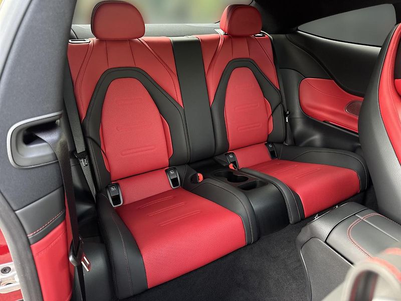 Mercedes-Benz CLE AMG 53 4MATIC - fotka 14 z 19