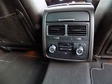 Volkswagen Touareg (2010) 3.0TDI/4x4/Chl.sedačky/LED/ - náhled 21
