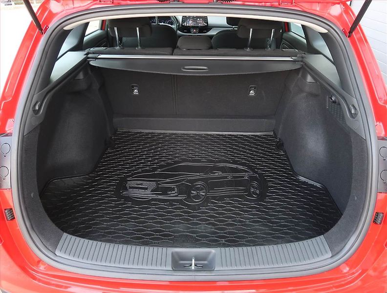 Hyundai i30 (2022) 1.0 T-GDI, ČR,1.maj - fotka 13 z 21