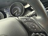 Toyota C-HR 1.8 HSD e-CVT Comfort - náhled 18
