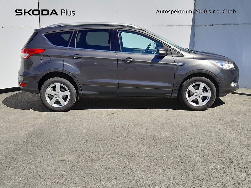 Ford Kuga 1.5 EcoBoost 110KW TITANIUM - fotka 8 z 20