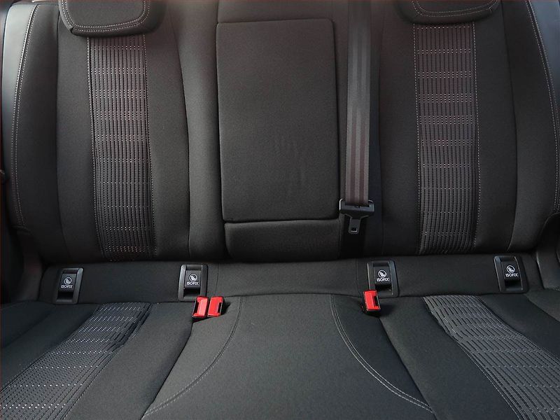 Peugeot 308 (2018) Active Pack 1.2 PureTech - fotka 10 z 17