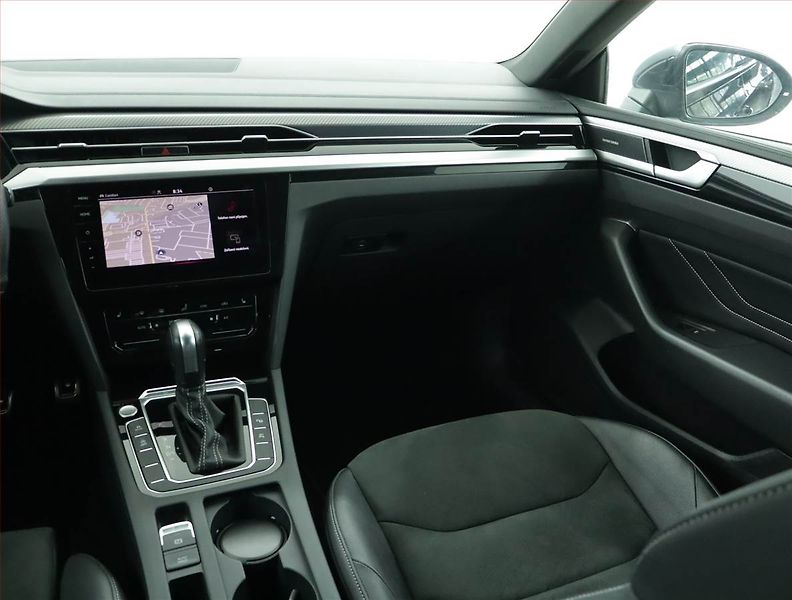Volkswagen Arteon (2021) R-line 2.0 TDI - fotka 8 z 18