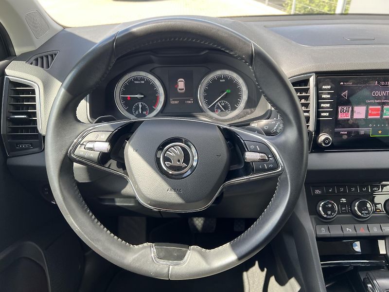 Škoda Karoq (2022) 2,0 TDi 110kW STYLE 4x4 DSG - fotka 11 z 39