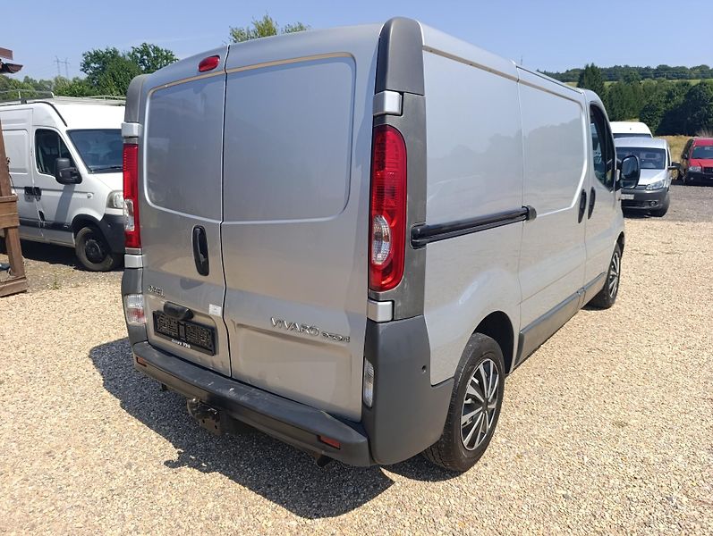 Opel Vivaro (2012) 2.0 DCi tažné DPH klima - fotka 6 z 17