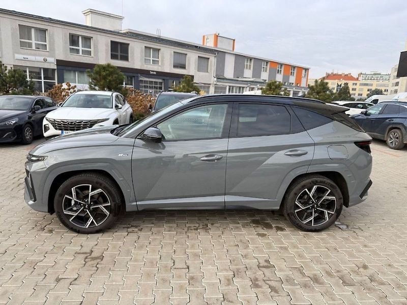 Hyundai Tucson 25 1,6 T-GDI PH AT 4WD N LI ST - fotka 3 z 10