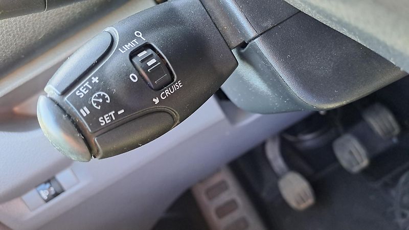 Citroën Jumpy XL 1.5 BlueHDi 120 S&S 9 míst - fotka 23 z 26