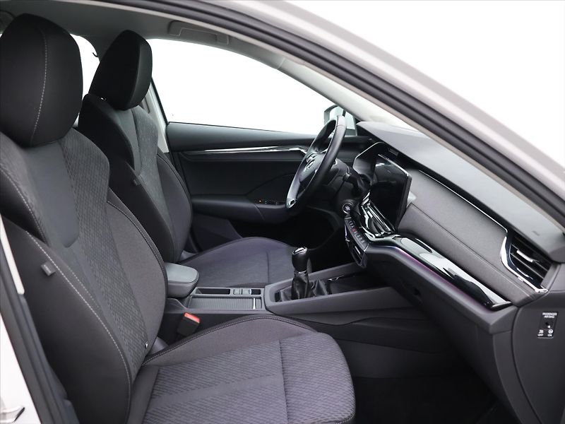 Škoda Octavia 2,0 TDI 85kW Style CZ DPH - fotka 11 z 28